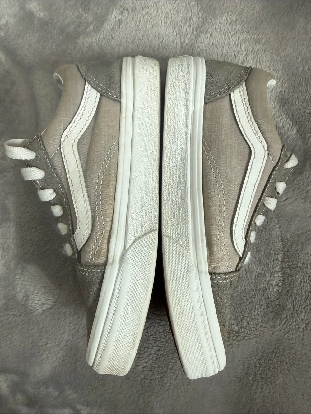 Vans Kids Gray Suede Low-Top Sneakers with White Stripe